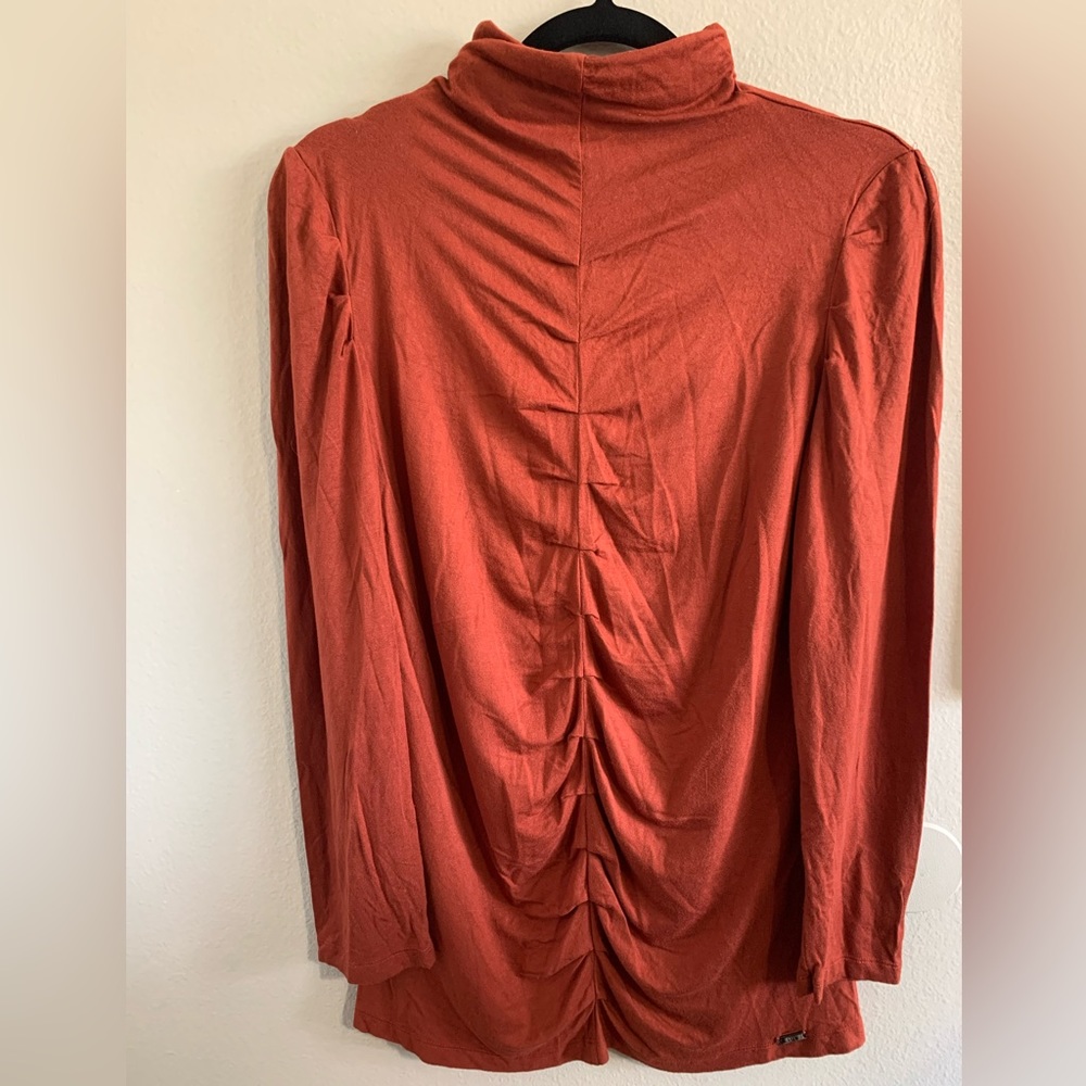 Ash woman’s beautiful burnt orange long sleeve blouse roushing comfy size Large